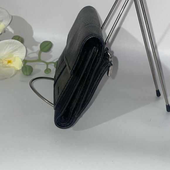 Fossil Black Leather Clutch/Wallet - Picture 4 of 14
